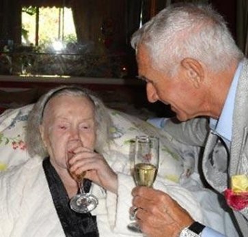 6a00d8341bffd953ef0168e6f6f2bd970c-800wi